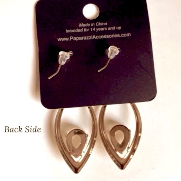 NWT Gold Teardrop Earrings with Gold Crystal Gems - Picture 2 of 9